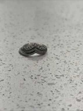Pandora Princess Wishbone Ring set of two Size 7